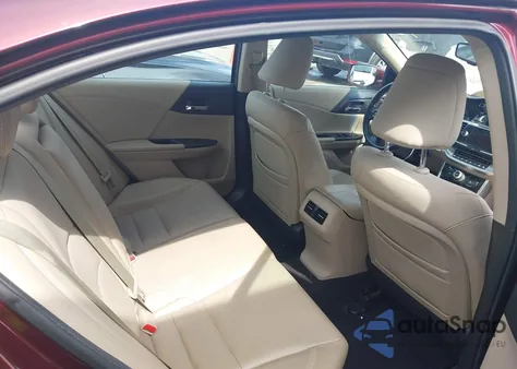 2013 Honda Accord Touring z USA, uszkodzony, nr VIN 1HGCR3F91DA048909